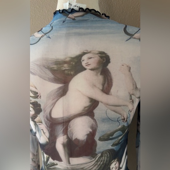 Mesh crop cherub print long sleeve top - Picture 6 of 7